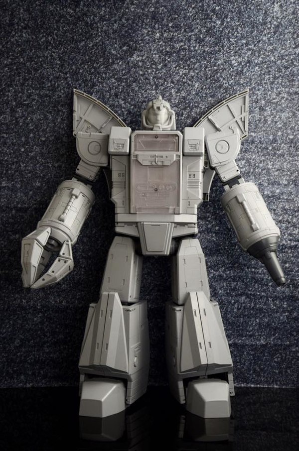 DX9 Gabriel Unofficial MP Scale Omega Supreme Prototype Pictures Show Full Size Of Upcoming Figure  01 (1 of 10)